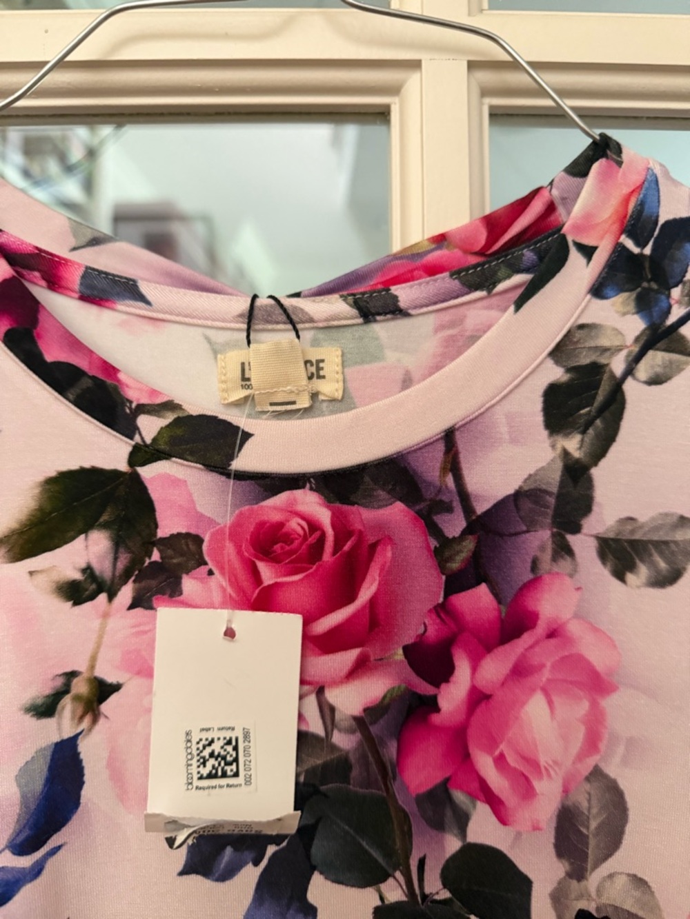 L'AGENCE Pink Rose-Print Short Sleeve Tee - Picture 3 of 6